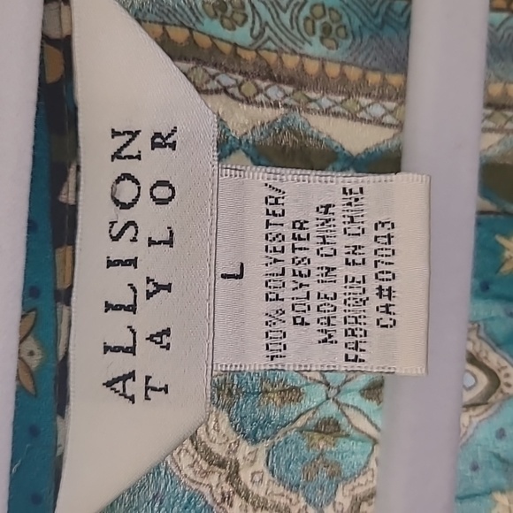 Blouse by allison taylor - Picture 3 of 5